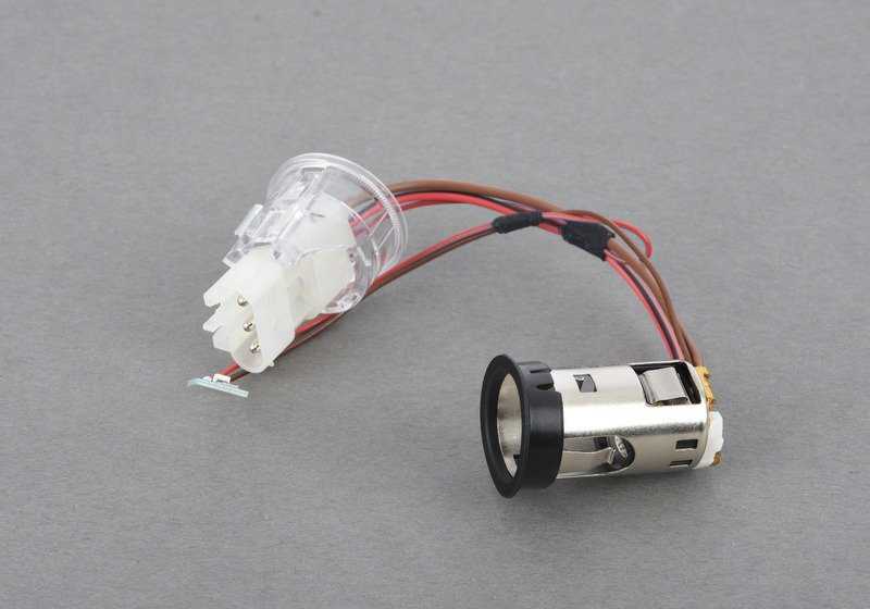 Toma de corriente con luz LED OEM 61349302184 para BMW F90, F90N, G30, G30N, G31, G31N, G38, G38N, G32, G32N, F91, F92, F93, G14, G15, G16. Original BMW.