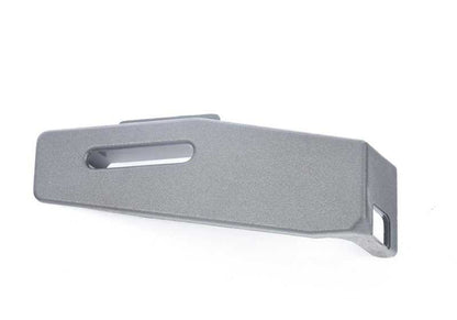 Tapa protectora izquierda del maletero OEM 51478238909 para BMW E39. Pieza original BMW. Ideal para mantener el acabado del maletero como nuevo.