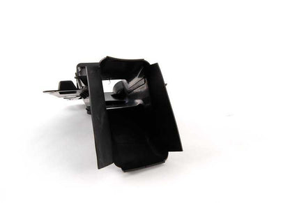 Conducto de aire izquierdo OEM 51718269953 para BMW E46. Original BMW.