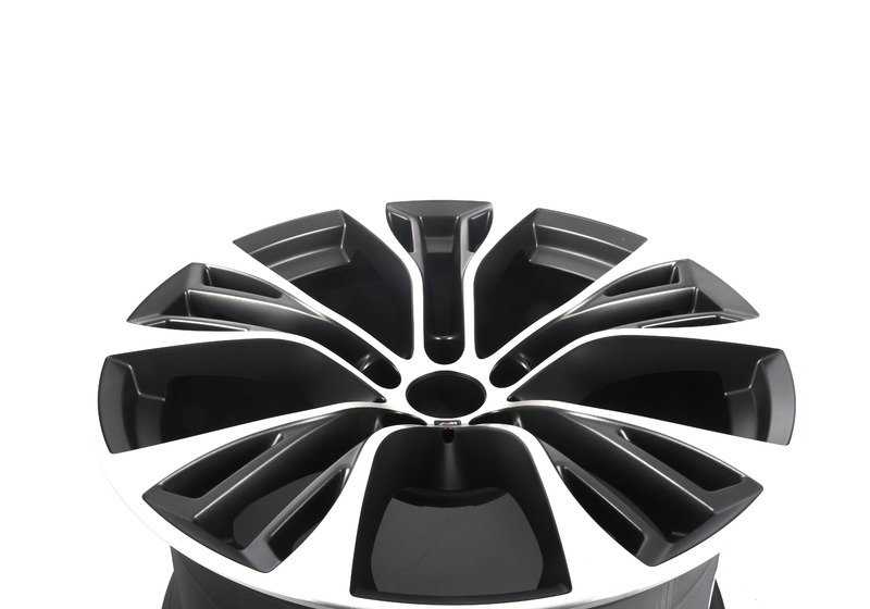 Alloy Tire M Double Radio 599 pour BMW (OEM 10016335). BMW d'origine.