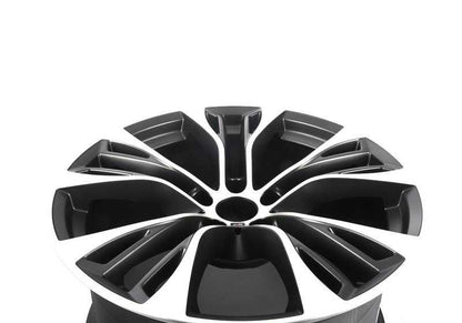 Alloy Tire M Double Radio 599 pour BMW (OEM 10016335). BMW d'origine.