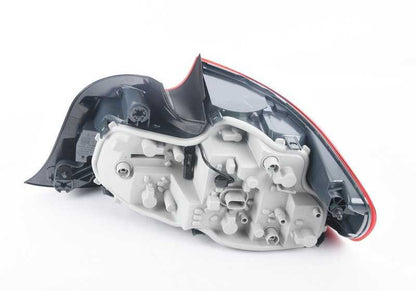 Piloto trasero izquierdo OEM 63217295427 para BMW F22, F23, F87. Original BMW.