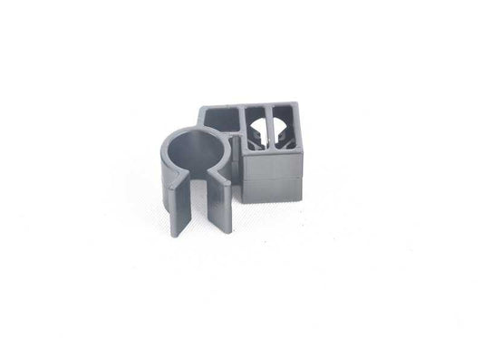 Clip de fijación de tuberías OEM 16126766397 para BMW E81, E82, E87, E88, F20, F21, F40, F52, F70, F22, F23, F44, F45, F46, F87, U06, E90, E91, E92, E93, F30, F31, F34, F35, F32, F33, F36, F07, F10, F11, F18, F90, G30, G31, G38, F06, F12, F13, G32,