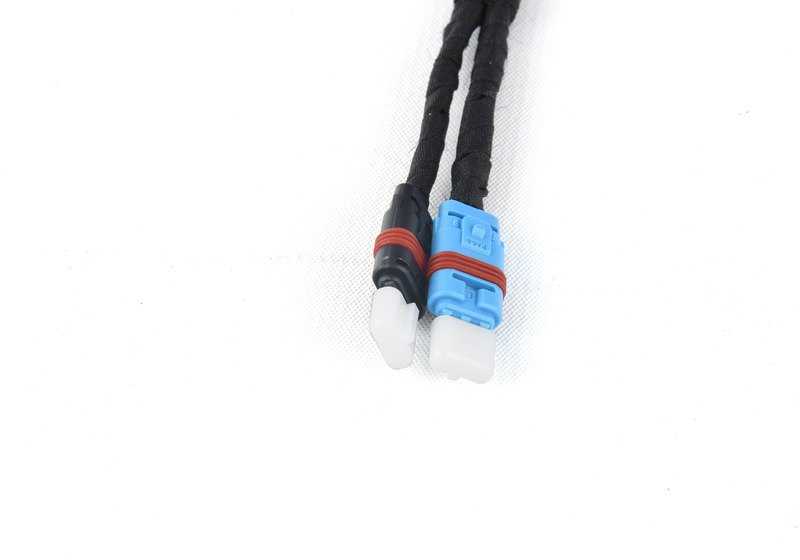 Cableado para cámara de espejo y luz intermitente adicional OEM 67137291261 para BMW X5 F15, F85 y BMW X6 F16, F86. Original BMW.