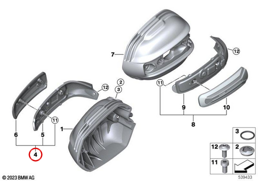 Coperchio bobine accensione destro OEM 11127108758 per moto BMW R 12 nineT, R 12 e R 12 G/S. Originale BMW Motorrad.