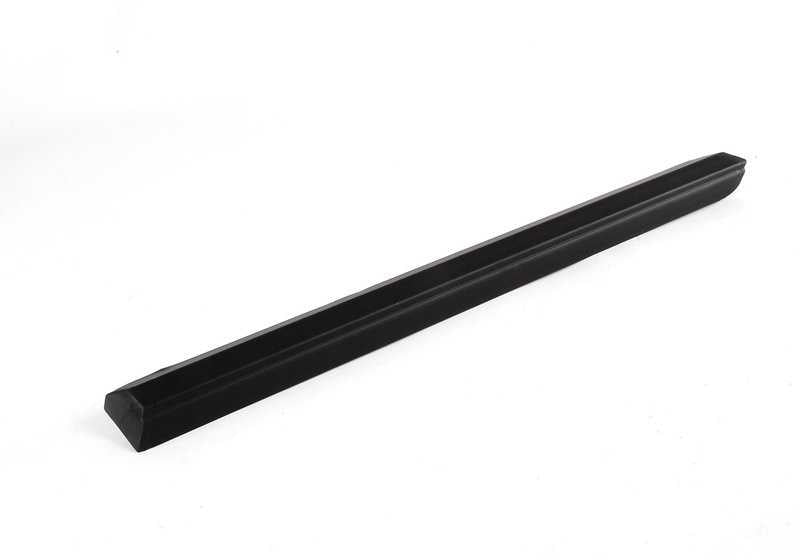 Moldura lateral trasera derecha OEM 51131965106 para BMW E30. Original BMW.