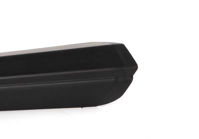 Moldura lateral trasera derecha OEM 51131965106 para BMW E30. Original BMW.