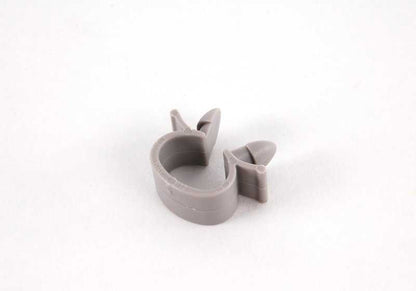 Soporte de tubería OEM 64111364073 para BMW E81, E82, E87, E88, F20, F21, F52, G42, G87, E21, E30, E36, E46, E90, E91, E92, E93, F30, F31, F34, F35, G20, G21, G28, G80, G81, F32, F33, F36, F82, G22, G23, G26, G82, G83, E12, E28, E34, E39, E60, E61,