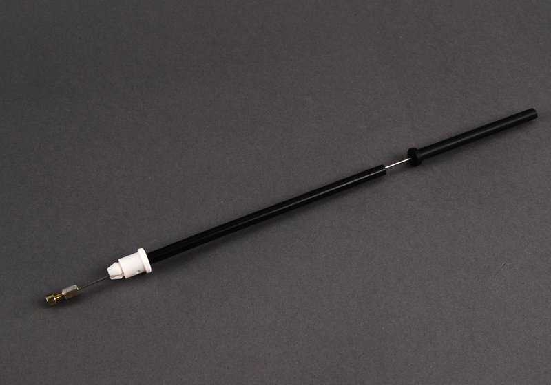 Cable de apertura de maletero OEM 51258221570 para BMW Serie 5 (E39). Original BMW