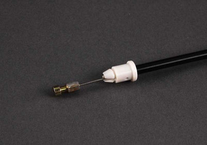 Cable de apertura de maletero OEM 51258221570 para BMW Serie 5 (E39). Original BMW