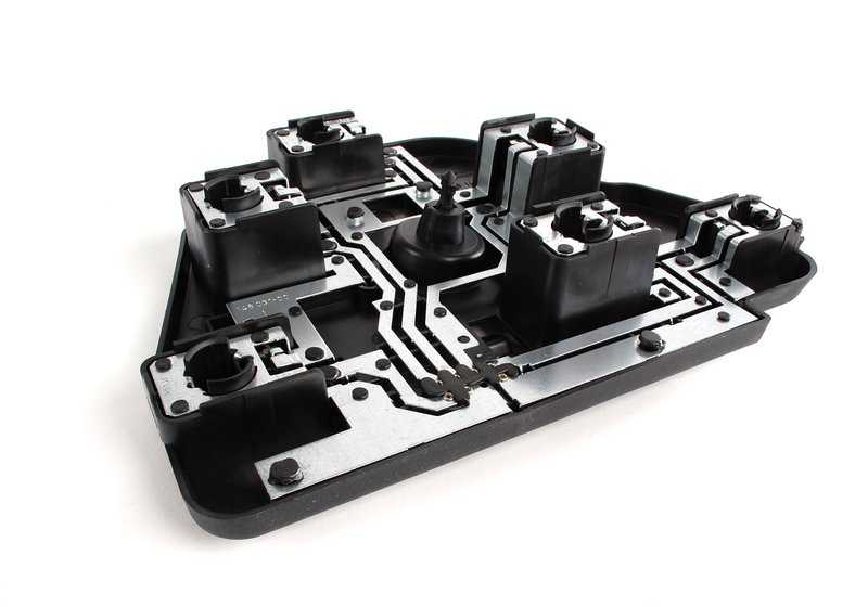 Suporte de lâmpada esquerdo para BMW E39 (OEM 63218363565). BMW originais.