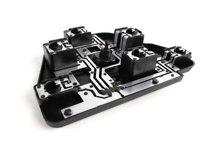 Suporte de lâmpada esquerdo para BMW E39 (OEM 63218363565). BMW originais.