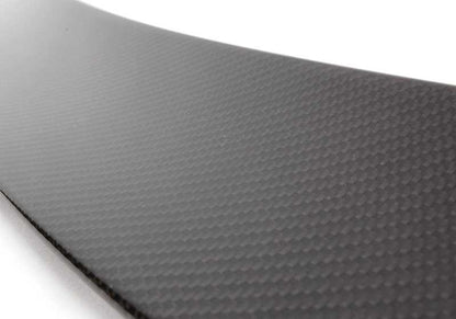 Alerón trasero M Performance de carbono OEM 51710432165 para BMW E82 1er Coupé y 1er M Coupé. Spoiler original BMW de alta calidad, mejora deportiva y ajuste perfecto.