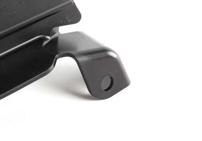 Deflector delantero derecho OEM 51623416422 para BMW X3 E83 (modelos 1.8d, 2.0d, 2.0i, 2.0sd). Pieza original BMW.