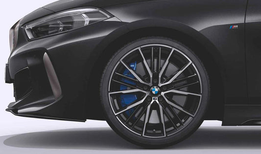 Tire Tire Set 552 Radio pour BMW G05, G06, G07. BMW d'origine.