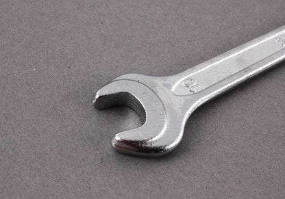 Llave fija doble 8x10 OEM 71111112893 para BMW E21, E30, E36, E46, E90, E12, E28, E34, E39, E60, E63, E64, E23, E32, E65, E83, E53, Z1, Z3. Herramienta original BMW.