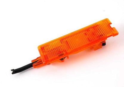 Luz interior guantera con interruptor OEM 63318360027 para BMW E36 {316i CA11, CA12, CA21, CA22, CA71, CA72, BE11, BE12, BE21, BE22}. Original BMW.