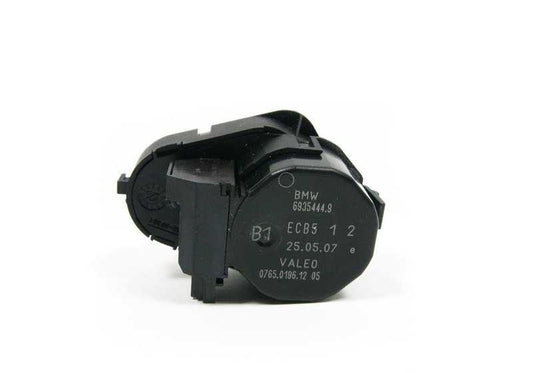 Attuatore di trampolino di ventilazione per BMW E39, E53 (OEM 64116935444). BMW originale