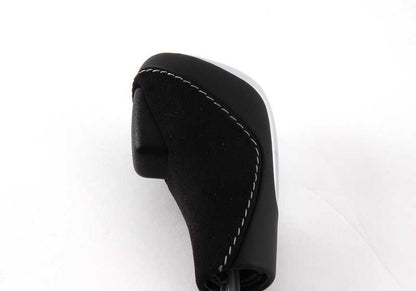 Pomo de cambio automático BMW Performance en Alcantara y cuero OEM 25162155637 para BMW E46 {316i, 316Ci} todos los modelos compatibles. Original BMW.
