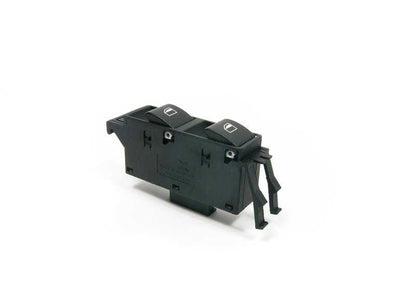 Interruptor alzacristales lado acompañante OEM 61316902179 para BMW Serie 3 E46. Original BMW.