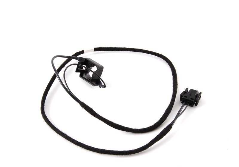 OEM 542163055 left contact connector for BMW E36 (318i, 320i, all engines and transmissions) and BMW Z3. Original BMW piece. Ideal for replacement in hard roof electrical system.