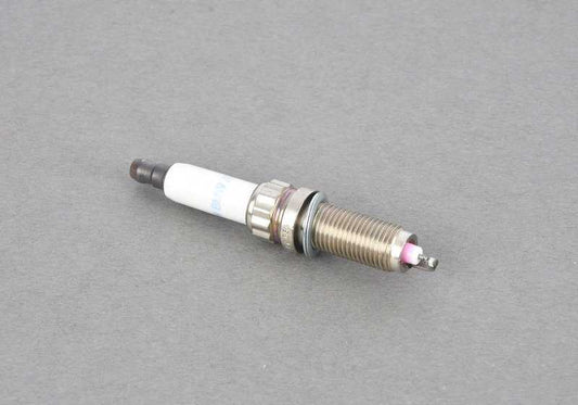Bujía High Power OEM 12120054451 para BMW F07, F90, F01, F02, F91, F92, F93, F15, F16. Compatible con modelos como 550i xDrive, M5, 750i. Original BMW.