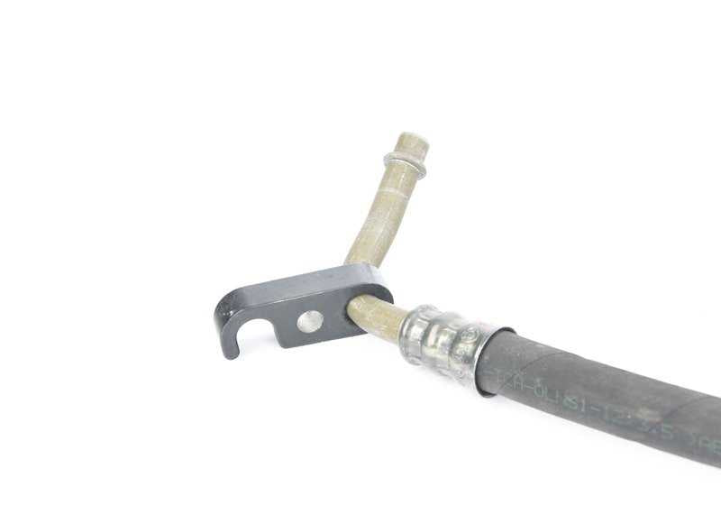 Tubo de aceite del radiador OEM 17221703011 para BMW Serie 7 E38 740i (M60, automático) modelos de 1993 a 1996. Original BMW.
