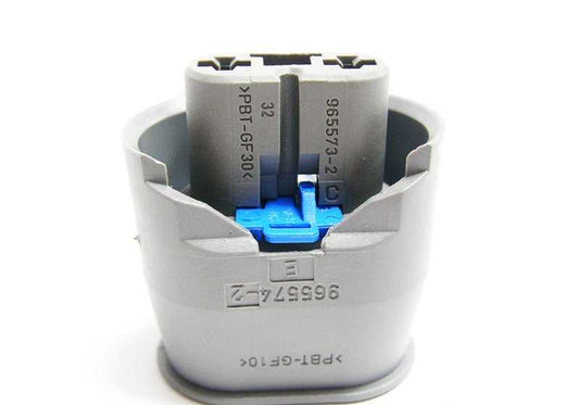 Carcaça de conector cinza para BMW Série 3 E36, E46, E90, E90N, E91, E91N, Série 5 E39, E60, E61, Série 6 E24, E63, E64, Série 7 E32, X3 E83, E83N, X5 E53, E70N, Z4 E85, E86 (OEM 61138364498). BMW originais.