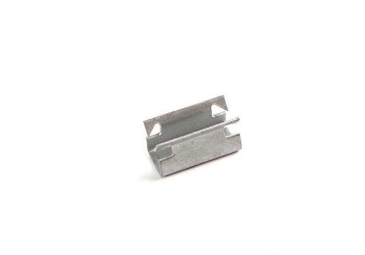 BMW E82, E36, E46, E34, E32, E66, E31, I01, I01N (OEM 51121946136). BMW original