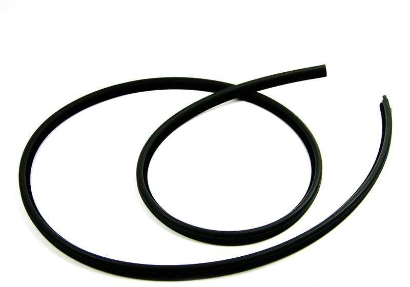 Proteção de borda traseira para BMW E39 (OEM 51727116405). BMW originais.