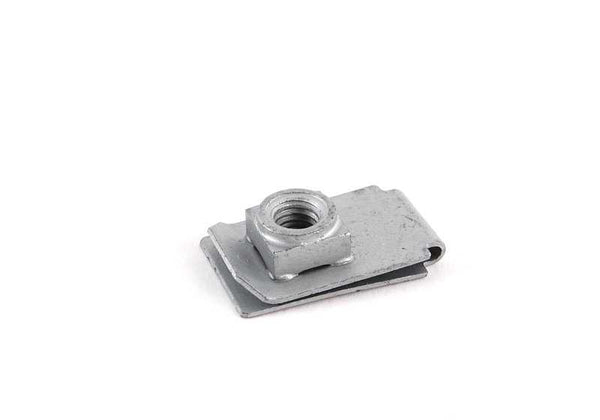 Tuerca clip tipo C OEM 07147151144 para BMW {E81,E82,E87,E88,F20,F21,F40,F52,F22,F23,F44,F45,F46,F87,G42,G87,E30,E36,E46,E90,E91,E92,E93,F30,F31,F34,F35,F80,G20,G21,G28,G80,G81,F32,F33,F36,F82,F83,G22,G23,G26,G82,G83,E28,E34,E39,E60,E61,F07,F10,F11,F