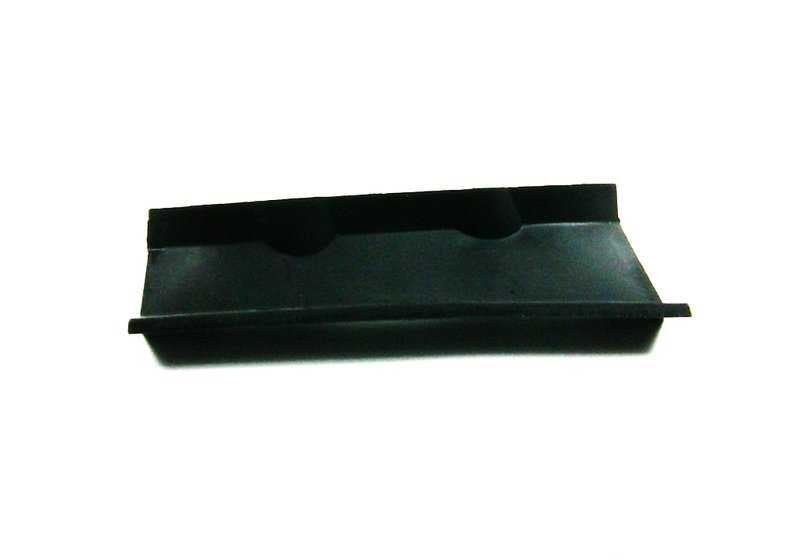 OEM Pondicuity Board 51112251390 für BMW E36. Originalstück für vordere mthnische Pargolpes. Originaler BMW -Ersatz. Exklusive Kompatibilität mit BMW E36 -Modellen.