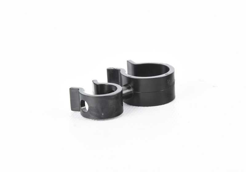 OEM hose support 11721708656 for BMW E28 525i, 528i, 535i. Original BMW.