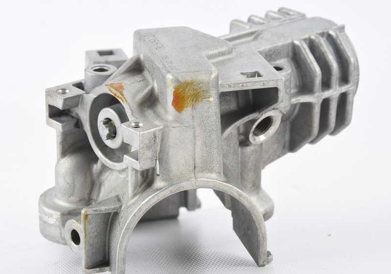 Bloqueo de dirección OEM 32321095826 para BMW E36, Z3. Repuesto original BMW. Ideal si la llave no gira o el volante está bloqueado. Piezas auténticas para una reparación segura y duradera. Original BMW.