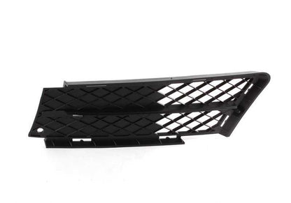 Rejilla delantera izquierda parcialmente abierta OEM 51117134081 para BMW Serie 3 {E90, E91}. Original BMW.
