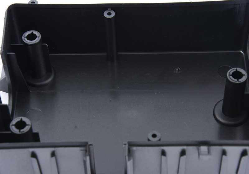 Organizador de cabos para BMW E28, E24, E23 (OEM 61131368305). BMW original