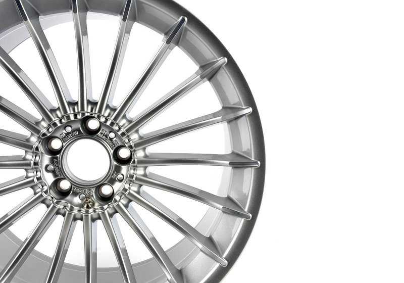 Silver light alloy disc wheel for BMW 7 Series F01N, F02N (OEM 36107984826). Original BMW.