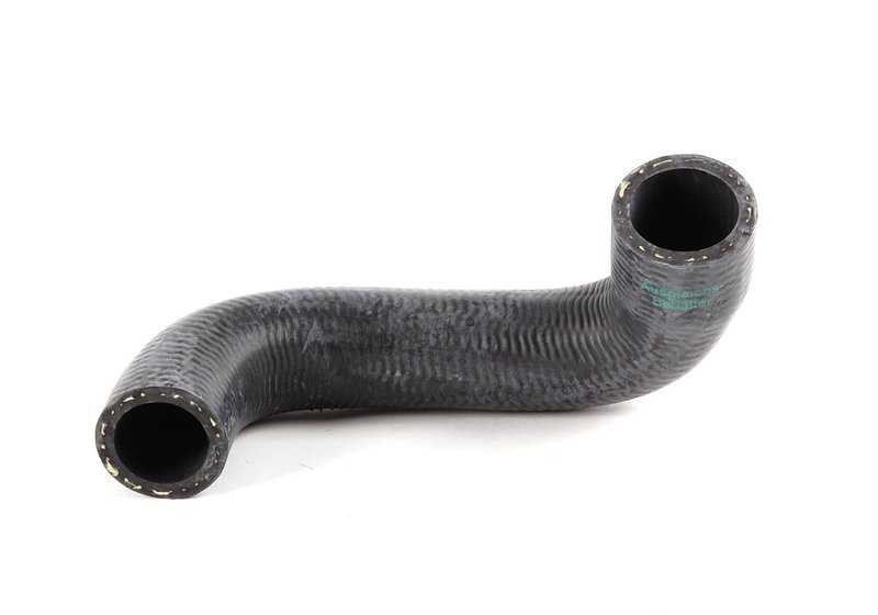 Manguera de refrigeración OEM 11531309680 para BMW E30. Original BMW. Ideal para solucionar fugas o renovar el sistema de refrigeración de tu vehículo.