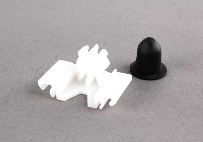 Sujetador/Clip de sujeción OEM 51138183102 para BMW E39, E38. Original BMW.