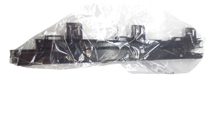 Tapa inferior del canal de cables OEM 12527534161 para BMW E81 y E82 (modelos 125i, 128i, 130i, 135i). Compatible con versiones manual y automática. Original BMW.