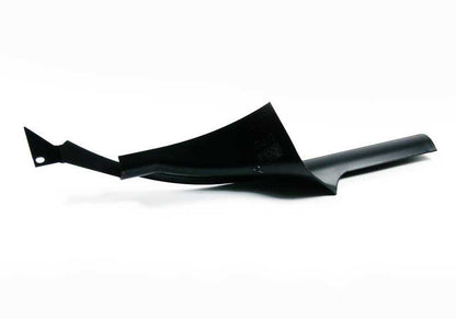 Embellecedor entrada puerta trasera izquierda OEM 51478204009 para BMW E39. Original BMW.