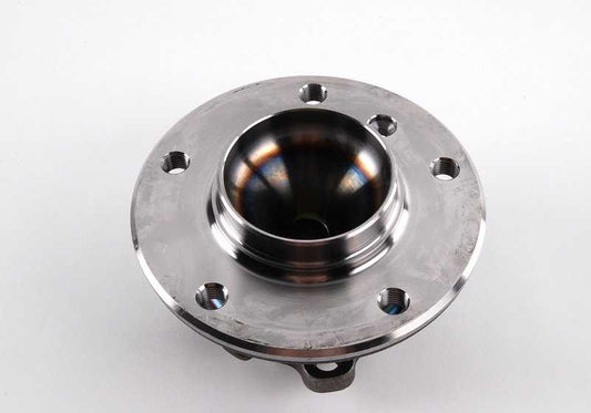 Buje de rueda delantero con rodamiento OEM 31216765157 para BMW E81 116d, 116i. Compatible con todos los modelos mencionados. Pieza original BMW.