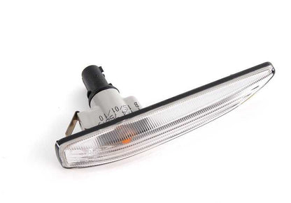 Luces intermitentes adicionales blancas derecha para BMW Serie 7 E65, E66 (OEM 63137164758). Original BMW.