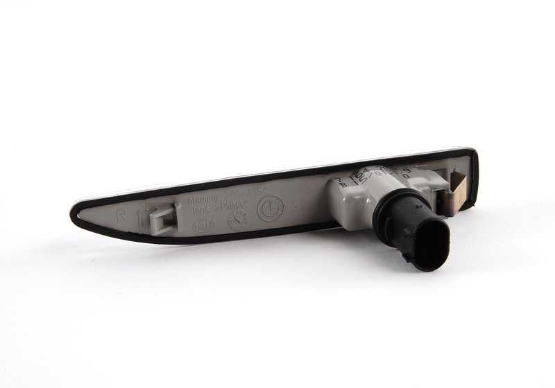 Luces intermitentes adicionales blancas derecha para BMW Serie 7 E65, E66 (OEM 63137164758). Original BMW.