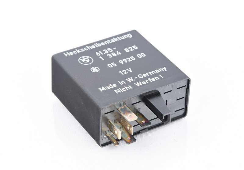 Módulo de control calefacción luneta trasera OEM 61351384825 para BMW E34. Original BMW.