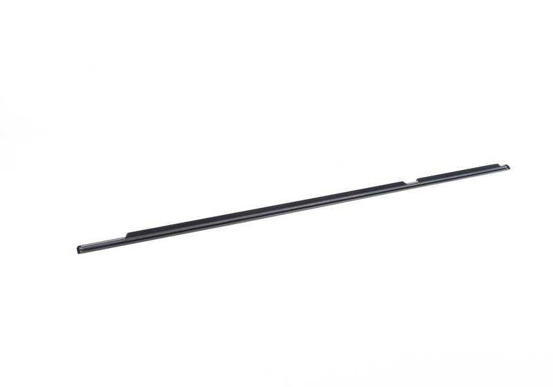 Cubierta exterior trasera derecha puerta OEM 51227897666 para BMW E60 (520d) todos los modelos compatibles. Color negro brillo. Original BMW.