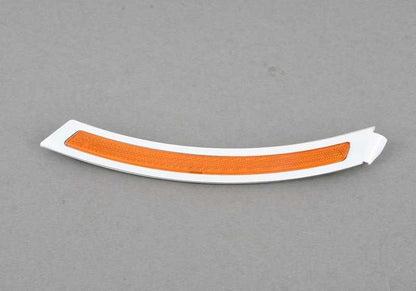 Posição do lado direito direito OEM 63147317256 para BMW F16, F86. BMW original.