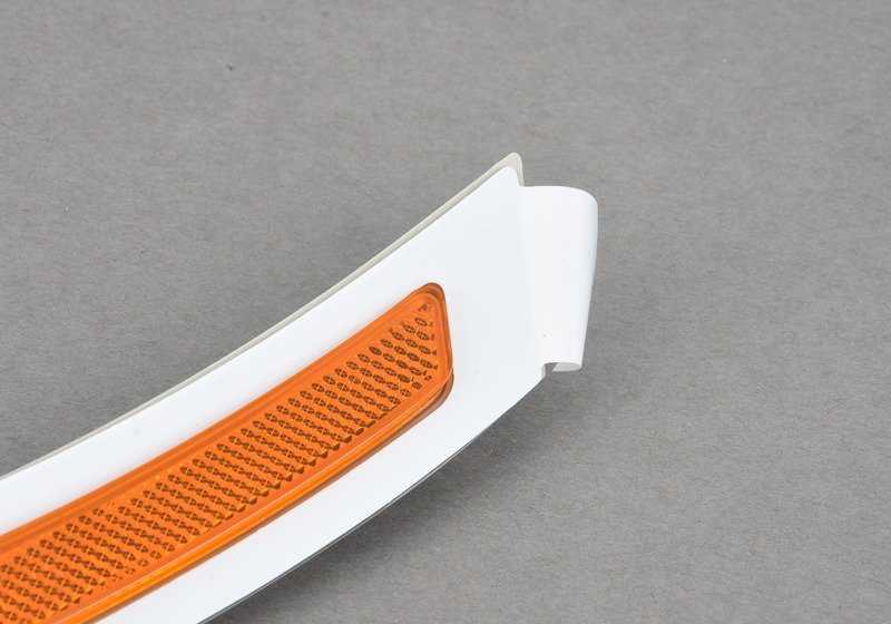 Posição do lado direito direito OEM 63147317256 para BMW F16, F86. BMW original.