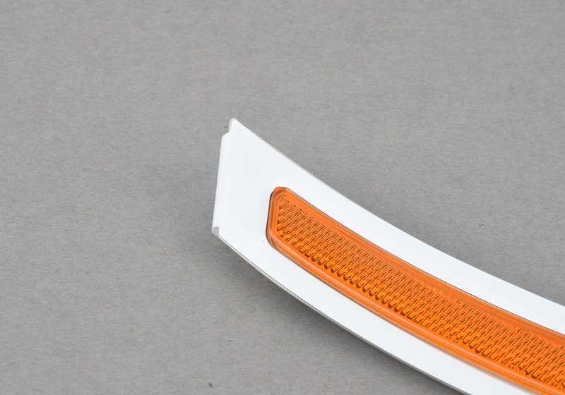 Front Left Side Marker Light for BMW F16, F86 (OEM 63147317255). Original BMW