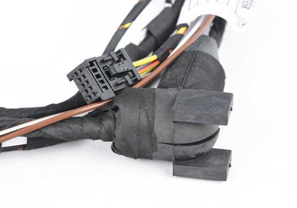 Kit de reparación cableado portón trasero OEM 61119130257 para BMW E60 (520d, 520i, 523i). Compatible con modelos fabricados entre 2003 y 2007. Original BMW.